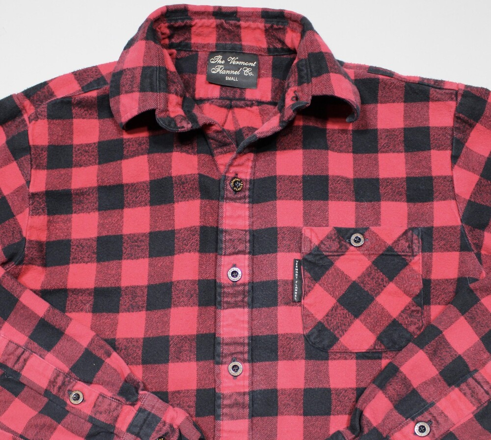The Vermont Flannel Co Shirt Mens S Red Black Buffalo Check Plaid Flannel USA